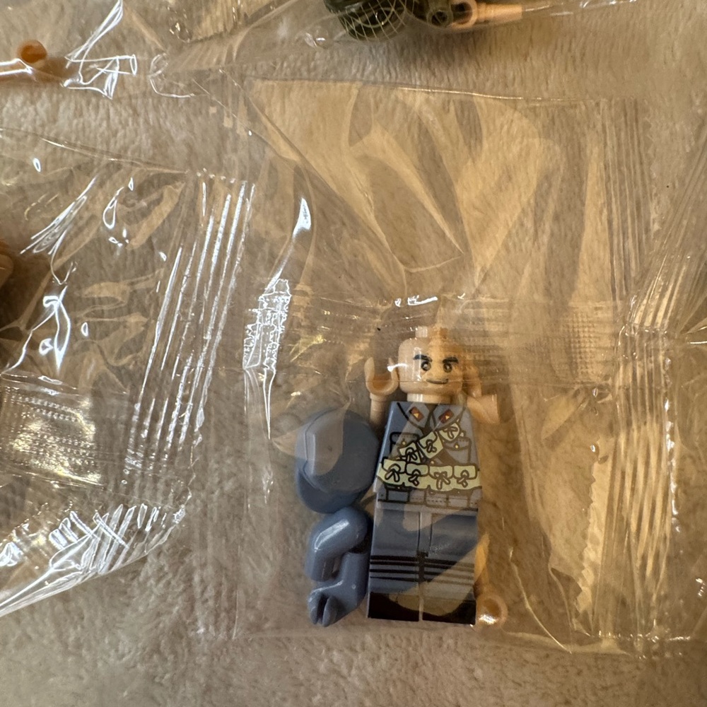3rd Party Lego-like Army Soldiers - 30 Count Pack - Picture 3 of 7